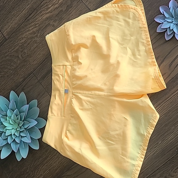 Nike Athletic Shorts - Picture 3 of 4